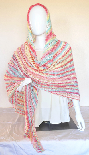 Triangular Shawl. Hand Knit Wrap. 3-Season Shawl. Shoulder Wrap. Oversize Gift For Women. Holiday Gift. Mother's Day