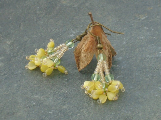 Primrose Posy Earrings, in Czech Seed Beads & Crystal Glass Round Beads, UK Seller