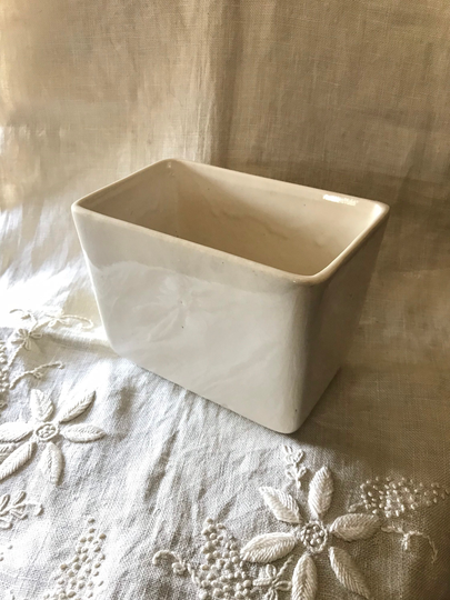 Vintage Mc Coy Planter/1950's Pottery Planter/ Usa