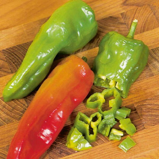 Cubanelle Sweet Pepper - Organic 20 Seeds