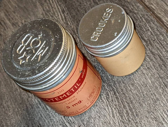 Vintage Prochlorperazine May & Baker Tablet Pot, Pill Canister, Antique Medicine Prop Item, 1920S Tin Pill, Bottles, Bottle