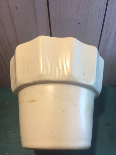 Small Usa Planter, Matte White Glaze, Sweet Vintage, Housewarming Gift, Succulents