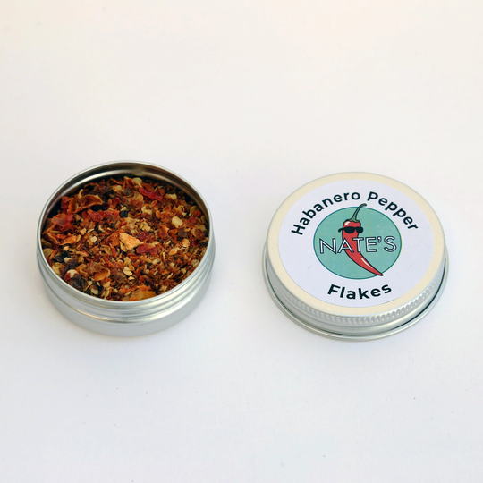 Habanero Pepper Flakes - 10G in A Cute Tin