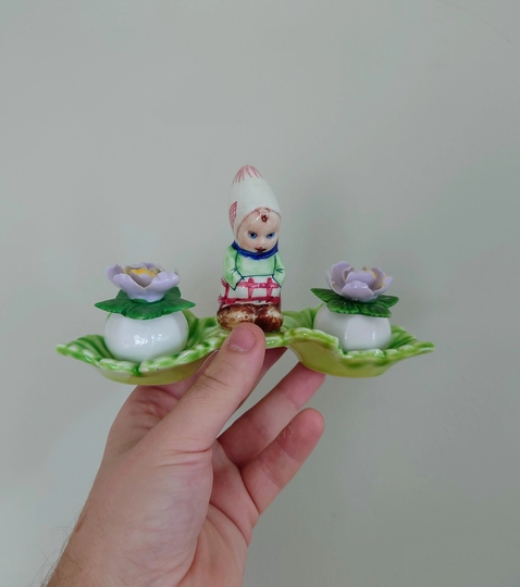 Ceramic Salt & Pepper Shaker Vintage Cruet Set Floral Flower Bud Salts Gift Idea Retro 1960's Kitsch Cute