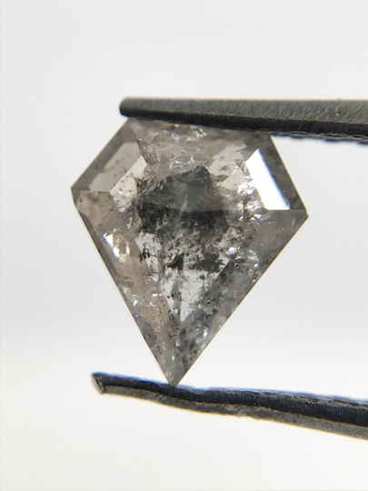 0.59Ct Salt & Peper Diamond Icy Shield Shape Step Cut Pepper Natural Kite