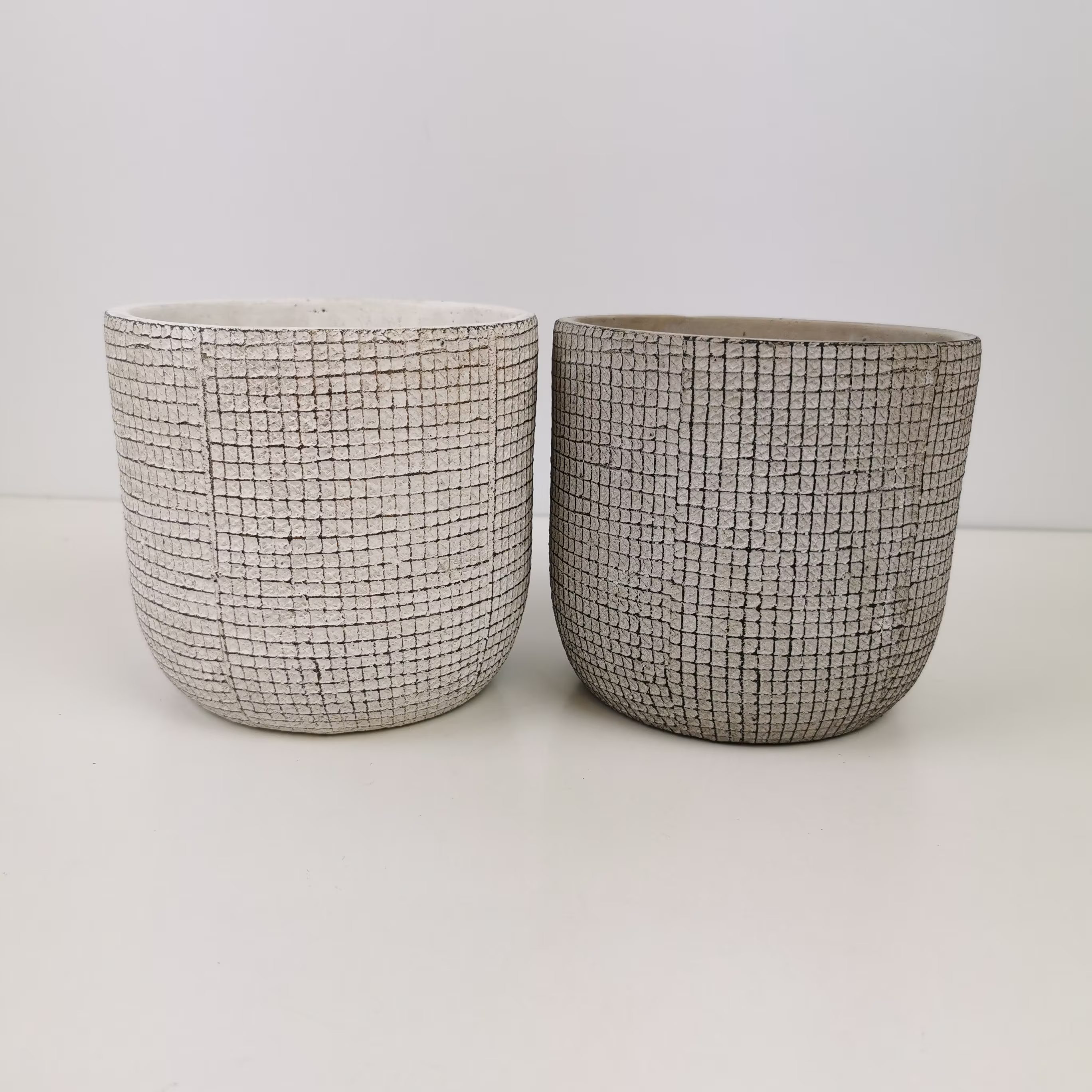 Rustic Mesh Grey/White Indoor Plant Pot Planter