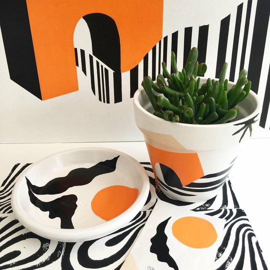 Hand Painted Retro Design Plant Pot And Saucer