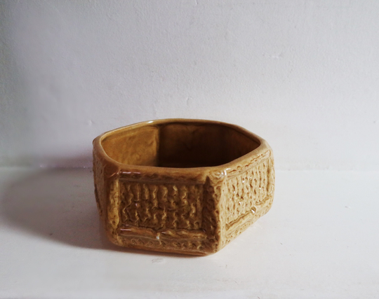 Large Hexagonal Mustard Yellow Glazed Vintage Plant Pot Made in England Hexagon Planter Bowl Pet Dish Home Decor Textured Pattern