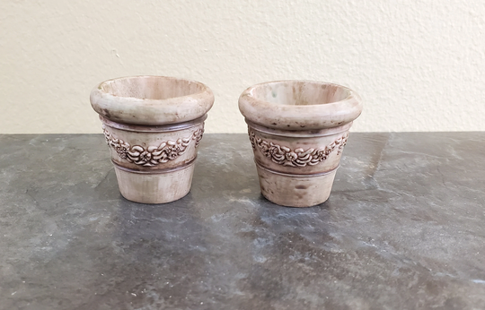 Dollhouse Miniature Garden Pots Aged Finish Planters X2 112 Scale Large A4098Ga By Falcon