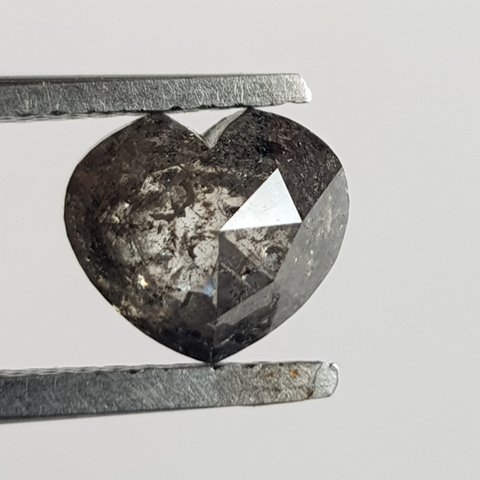 0.90Ctw/6.9mm Natural Clear Grey/Black Salt & Pepper Heart Shaped Rose Cut Double Faceted Diamond Loose For Ring, Dds721/3