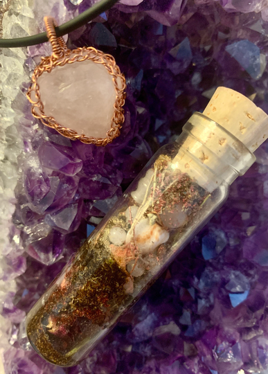 Love Potion - Includes A Love Spell Jar | Garnet, Flowers, Shells, Copper, Romance Oil, & Rose Quartz & Quartz/Copper Necklace