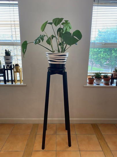Diagonal Plant Pot Stand For Usa Hand Made in UK Various Sizes Of Your Choice Width & Colors Stained To Perfection