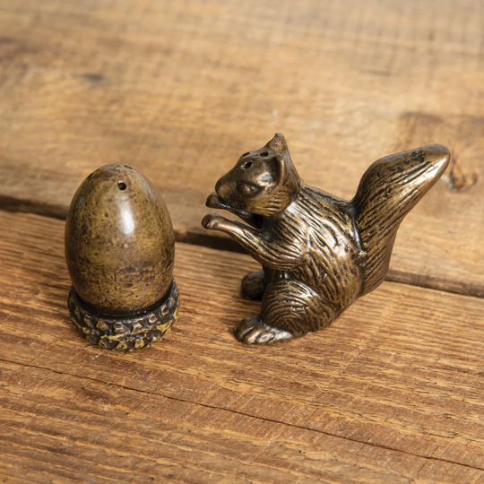 Cottagecore Country Squirrel & Acorn Salt & Pepper Shakers