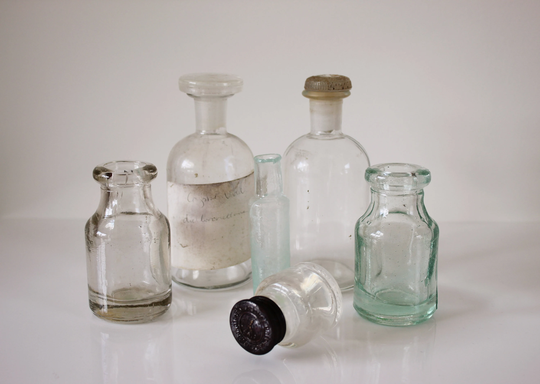 Antique Glass Inkwell Vintage Green Apothecary Bottle Medicine Ink