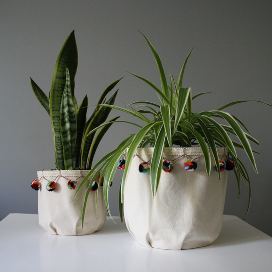Plant Pot Cover/Holder/Bag/Basket - Rainbow Pom Natural Canvas