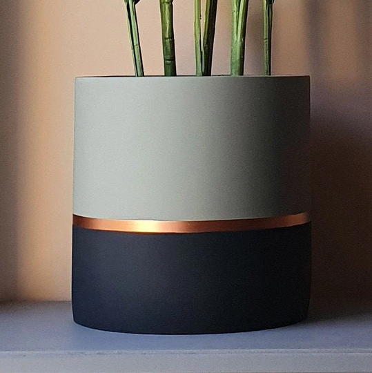 Melrose 25cm Concrete Indoor Plant Pot | Extra Large Planter Grey Copper 10In
