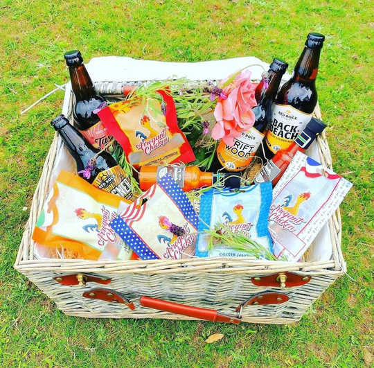 Ultimate Foodie Hamper: 14 Item Set