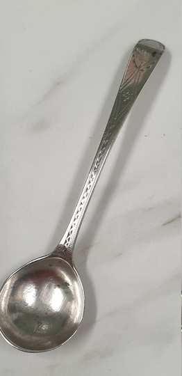 Antique Georgian English Sterling Silver 1800 Diamond Cut Handle Salt Spoon