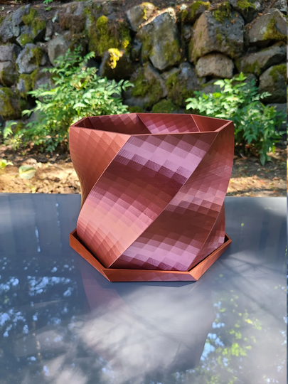 Twisted Planter & Drain Tray | Large 10 Inch Solid Color