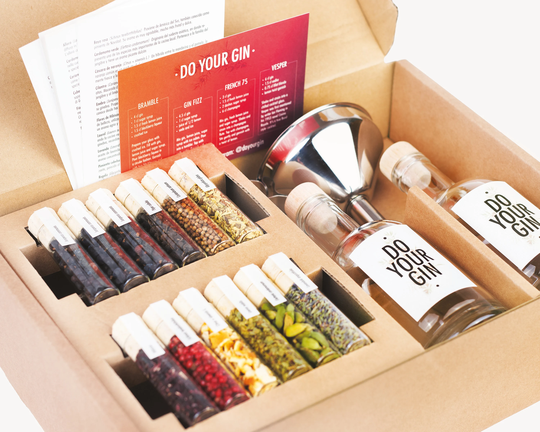 Do Your Gin | Diy Gift Set - #1 For Him & Her Personalized Gin Kit Cocktail Kit With 12 Botanicals Unique Idea