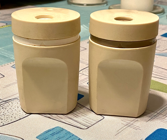Vintage Tupperware Salt & Pepper Shakers Rotating Lid 1471