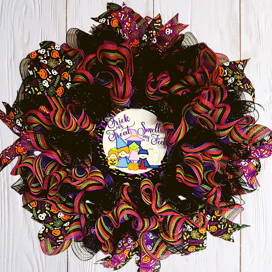 Halloween Wreath - Trick Or Treat Décor - Front Door Seasonal Wreath