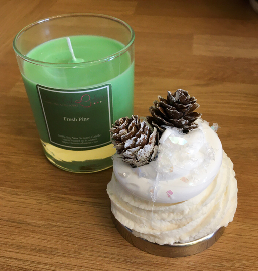 Fresh Pine Cupcake Candle With Decorative Christmas Lid, Seasonal Scent