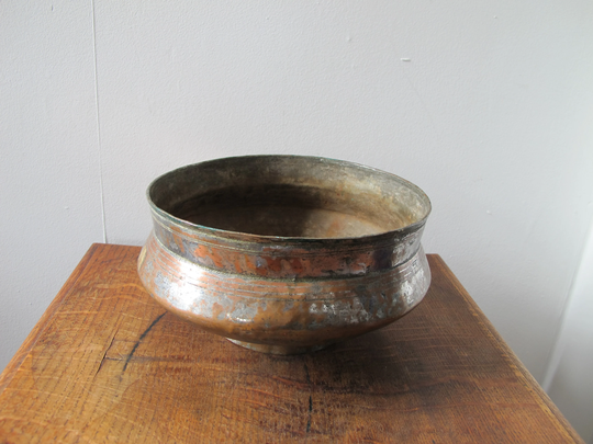 Antique Copper Bowl Or Planter. Heavy Round Shallow With Great Patina