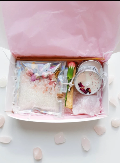 Full Moon Ritual Box, Rose & Rhubarb, Quartz, Self Care Palo Santo, Selenite, Quartz Crystal Candle