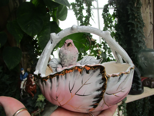 Retro Pink Little Bird in A Gray Basket Trimmed Gold Beautiful