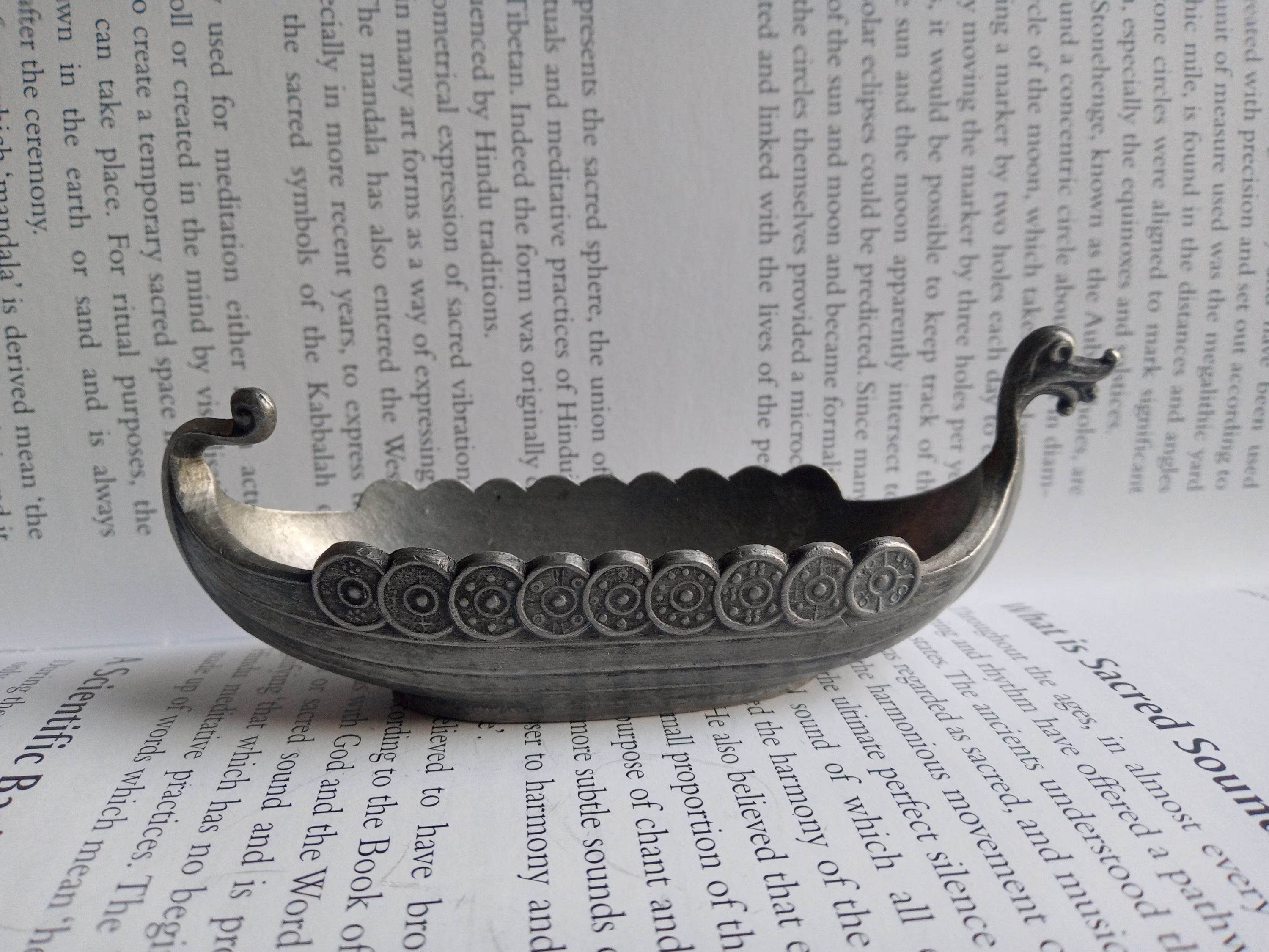 Tiny Viking Longboat Dish, Vintage Pewter Offering Altar Bowl, Incense Burner, Crystal Dish