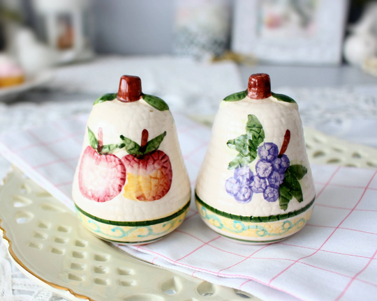 Vintage Salt & Pepper Shakers, Pear Shaped Set Of 2, Condiment Holders, Ceramic Shakers With Fruits, Containers, Fancy, Seasoning