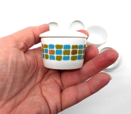 Mini Individual Covered Ceramic Salts Vintage Condiment Japan Free Shipping