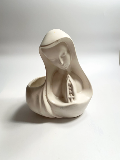 Vintage Usa Hull Madonna Praying Planter