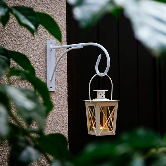 Litzee - 4 Pieces Hanging Basket Hooks Outdoor Plant Hooks, Black Fence Hooks for Hanging Baskets, Metal Garden Hanging Hooks Lantern Plant Hangers