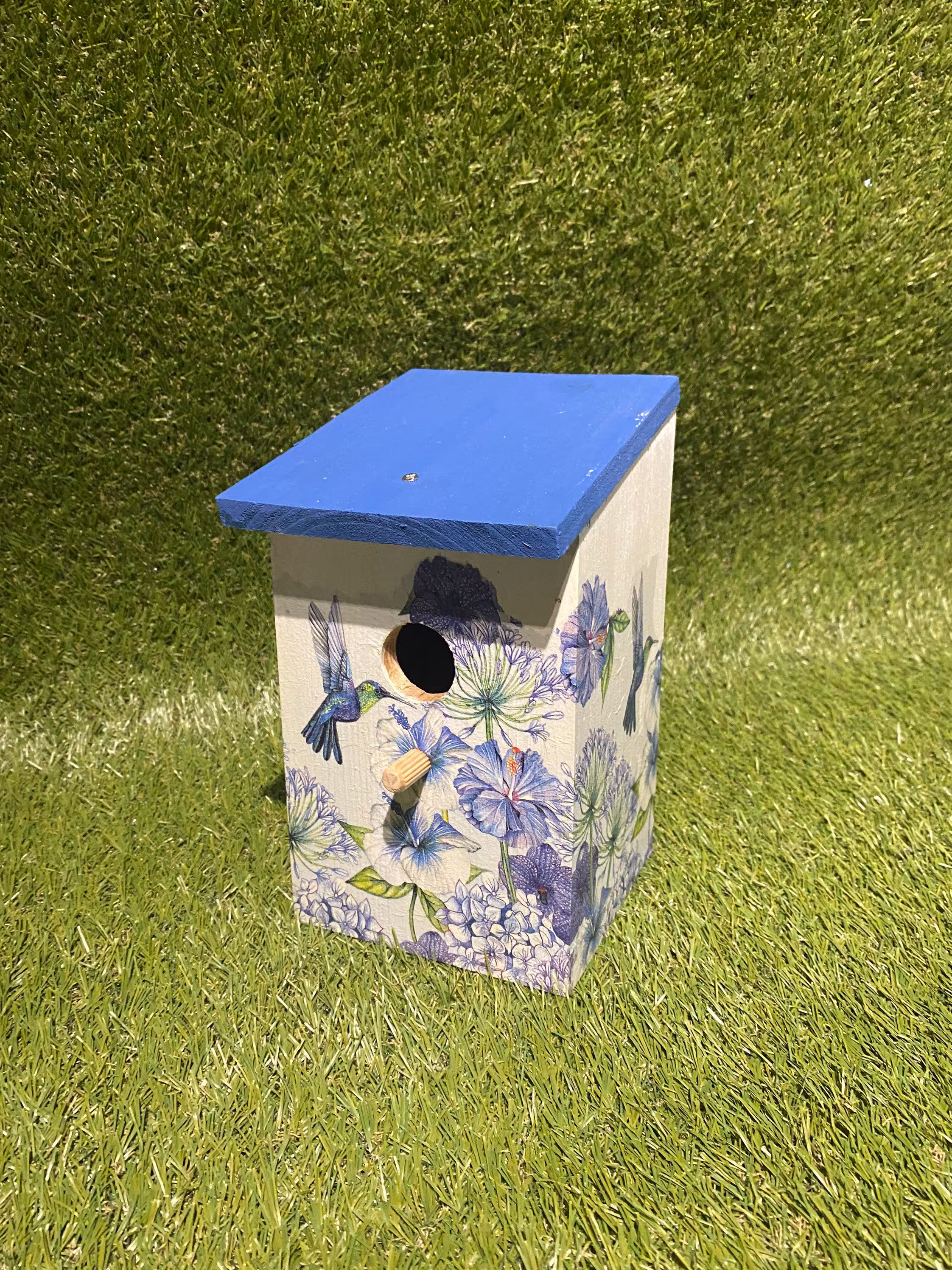 Hummingbird Bird House, Hummingbird Gift, Wooden Nesting Box, Decoupaged Mothers Day Gift | 3