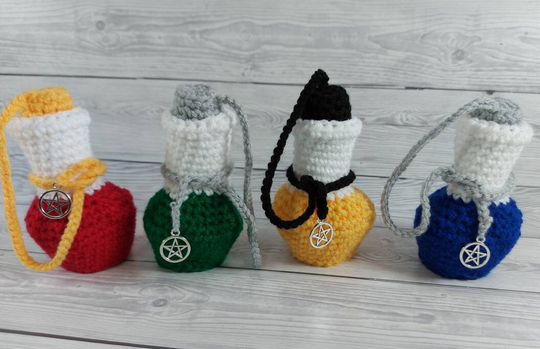Cute Dice/ Crystal/ Herbs/ Spells Bag, Storage Pouch, Carry Case, Potion Magic Bottle. Handmade Crochet By Redrabbitboutique