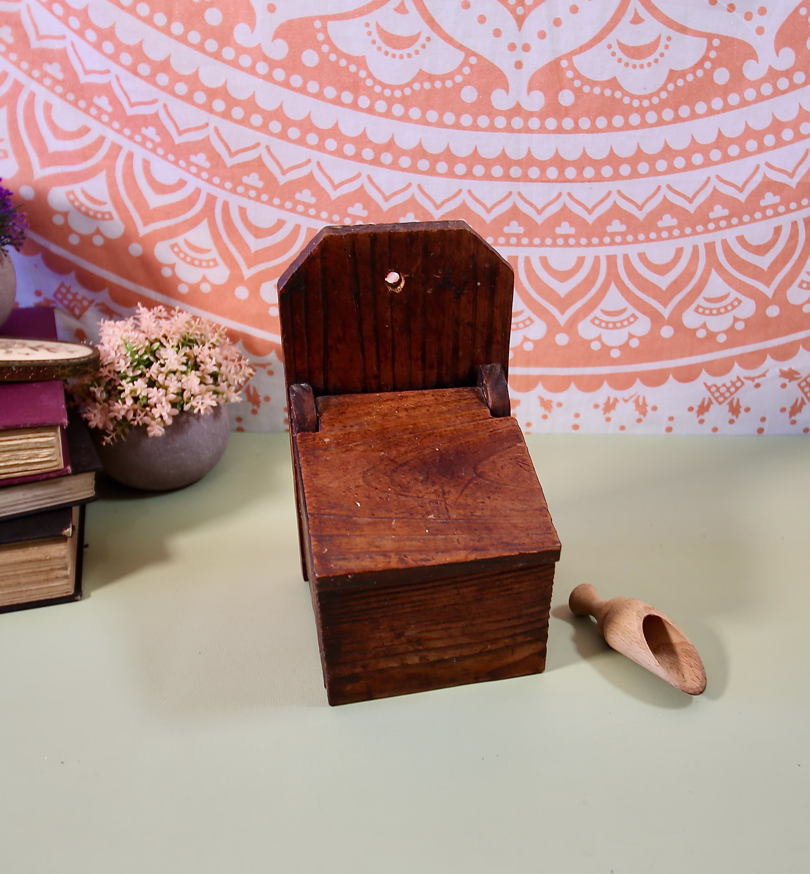 Vintage Wooden Lidded Salt Box Old Pig Cellar Farmhouse Kitchenware Retro Boho Kitchen Decor Country