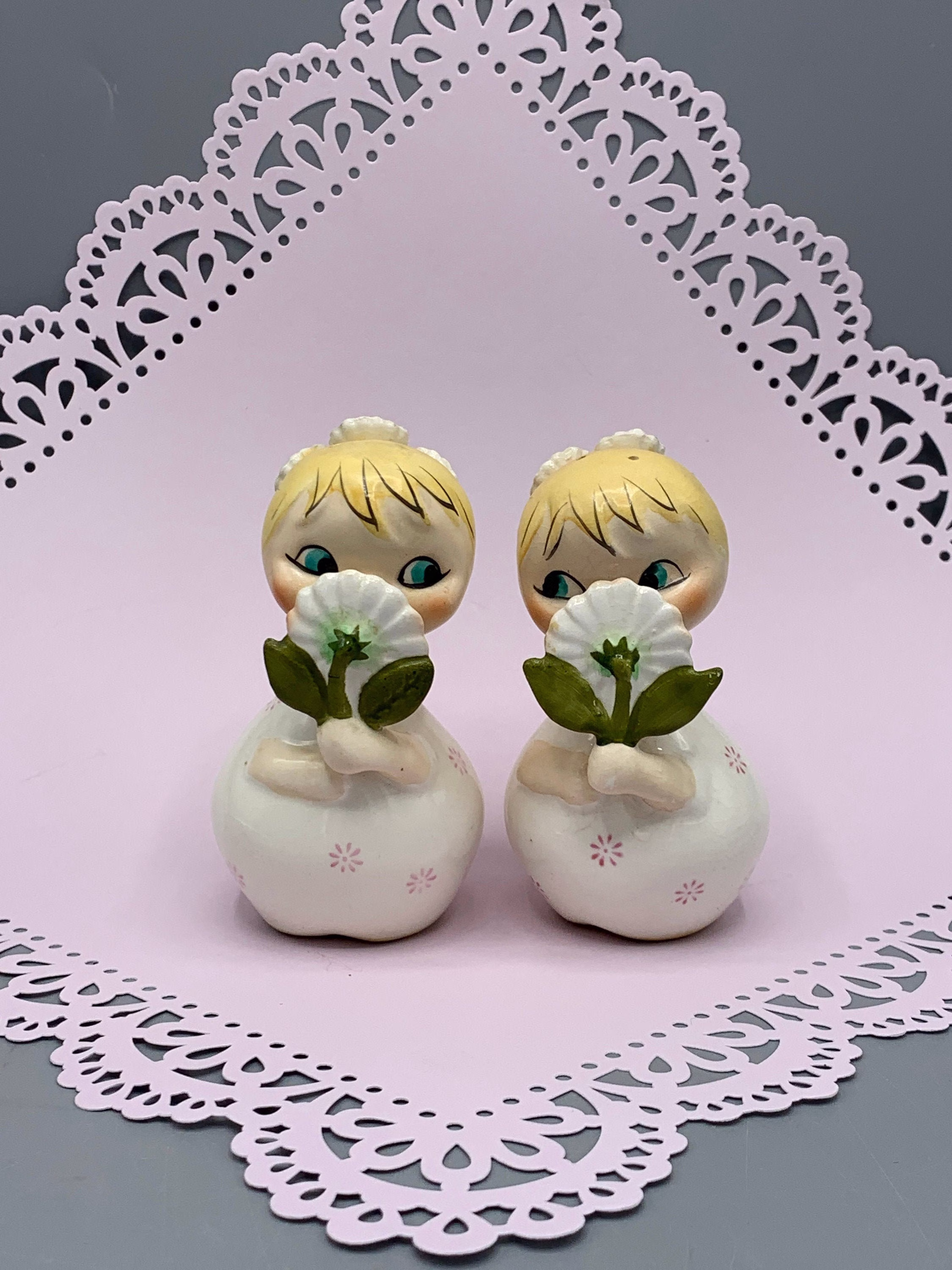 Vintage Holt Howard Daisy Dorable Salt & Pepper Shakers - A Pair Of Cuties They Really Are Adorable