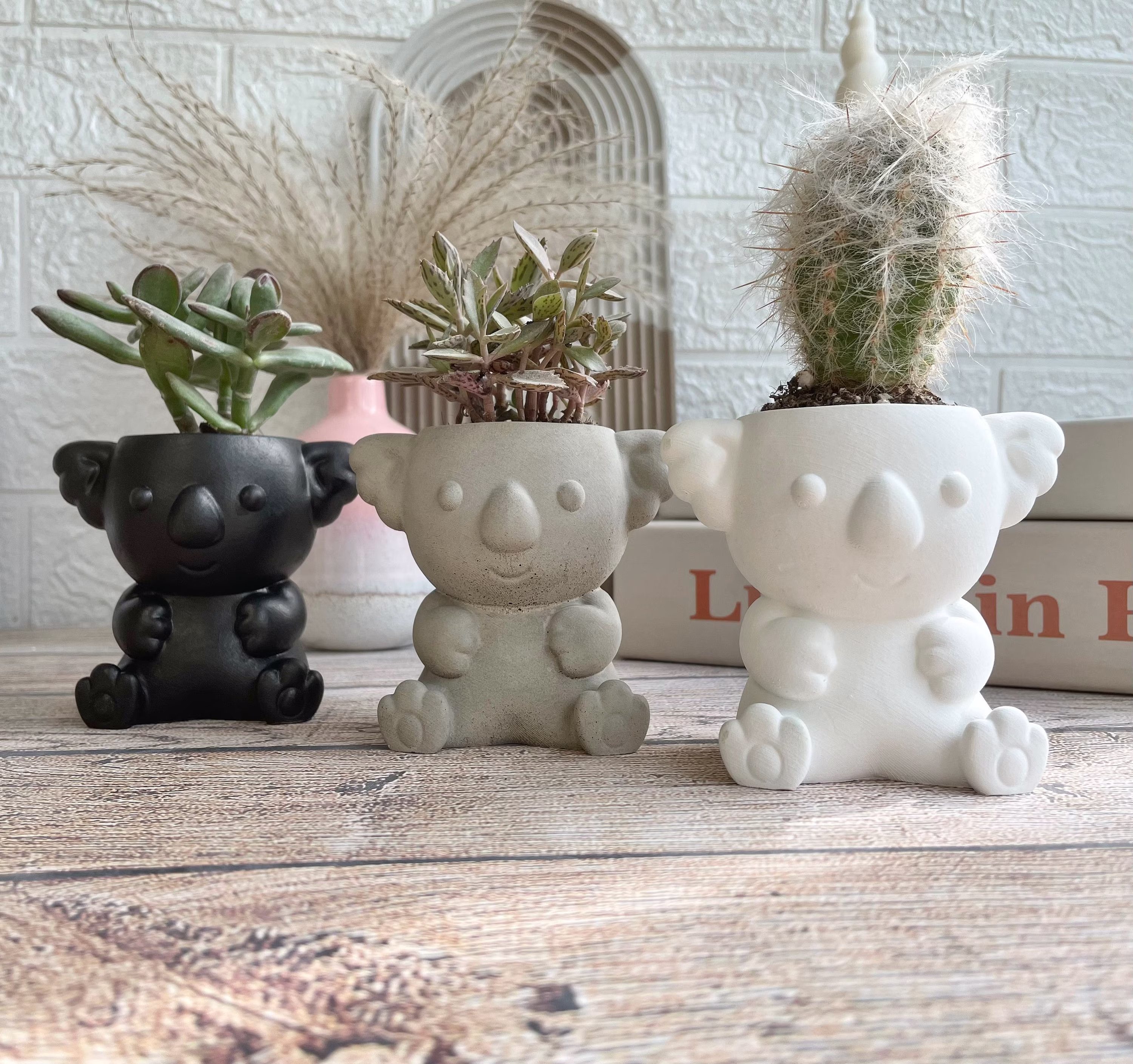 Concrete Koala Bear Planter, Cactus Pot, Succulent Pot, Housewarming Gift, Indoor Planter, Concrete Plant Pot