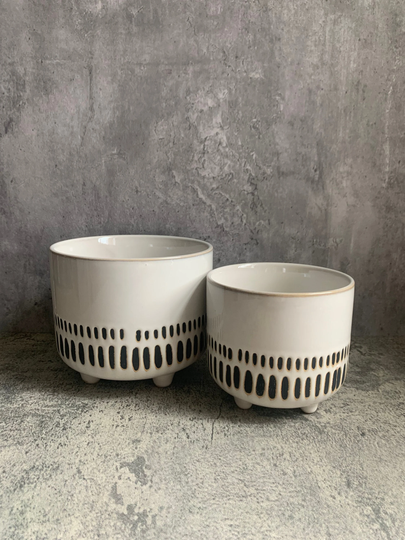 White/Black Line Ceramic Planter | Rare - Flora Bunda