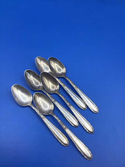 Vintage Oneida Sterling Silver Salt Dip Spoons. Priced Individually