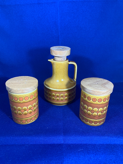 Hornsea Saffron, Salt, Pepper & Oil Set