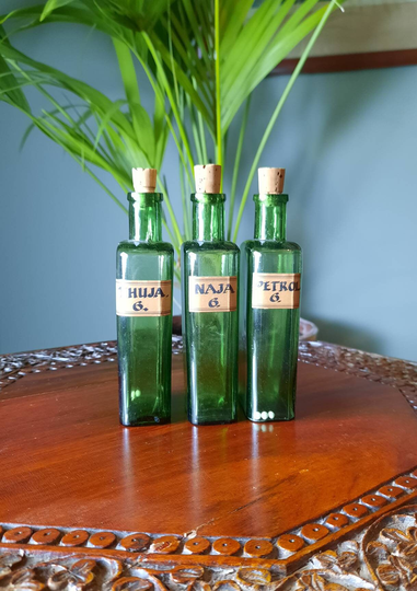 Vintage Green Glass Chemist Bottle, Old Pharmacy Medicine Bottle