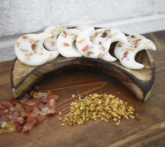 Elven Courtyard | Motivation Intention Wax Melts Fresh Honey Fragrance Manifestation Crystal Witchy Spell