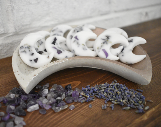 Auramancer | Intention Wax Melts Serenity Botanical Crystal Spell