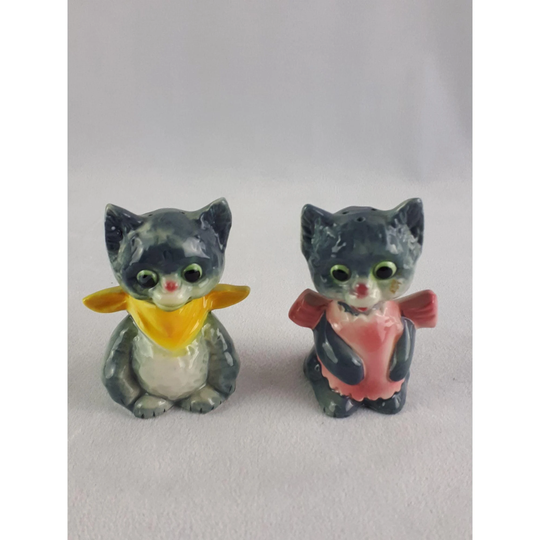Kitten Salt & Pepper Shaker Grey Cats Yellow Rink