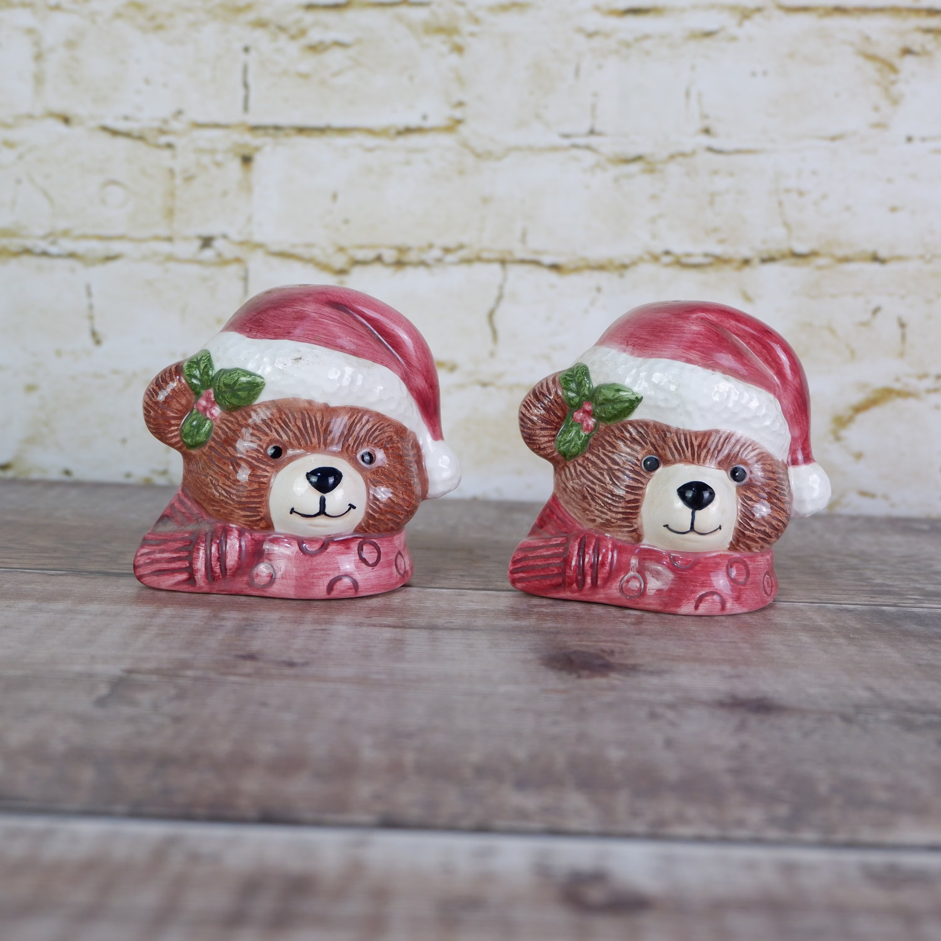 Vintage Christmas Teddy Bear Salt & Pepper Pots