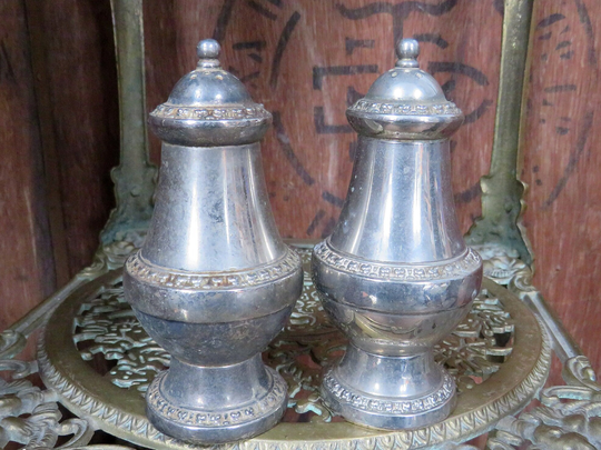 Ianthe Salt & Pepper, Silver Cruet Set, Made in England, Vintage Condiment Shaker, Pepper Cellar, 1960S